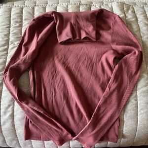 NWT Old Navy Dusty Red Ribbed Turtleneck